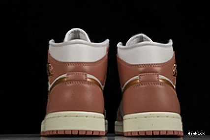 Air Stardust” FB9892-670 Jordan 1 SE“Red Mid 0905